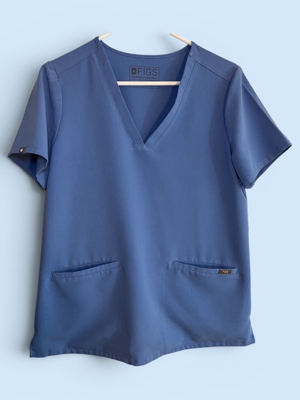 FIGS Ceil Blue Casma 3 Pocket Scrub Top Size M